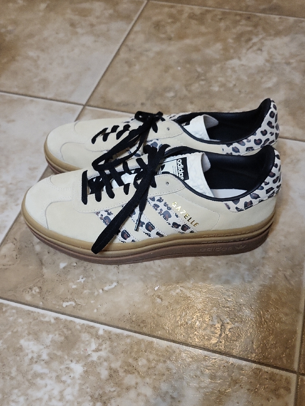 Adidas Gazelle Bold Platform Sneakers In Cream/white/black 8.5 NWT - Picture 8 of 13